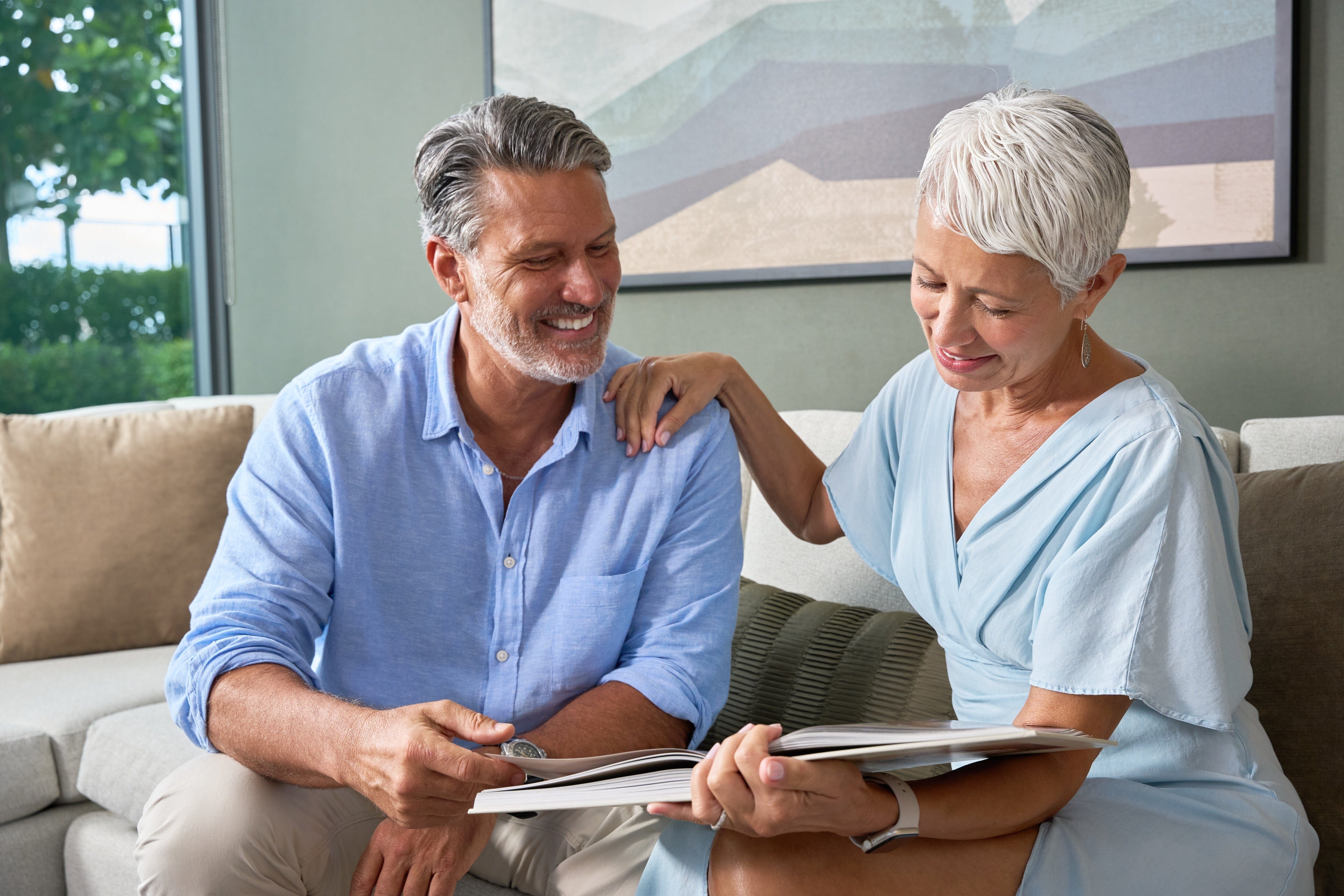 Zinc-Air Battery vs Recharge: 
Which is Better For Hearing Aids?