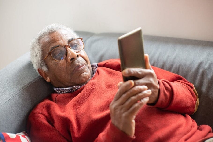 5 Hearing Aids With Bluetooth Built-in (Smartphone-Enabled)