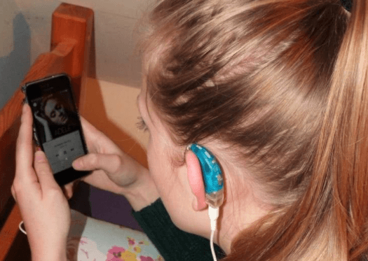 How to Listen to Music With Hearing Aids - 14 Helpful Tips
